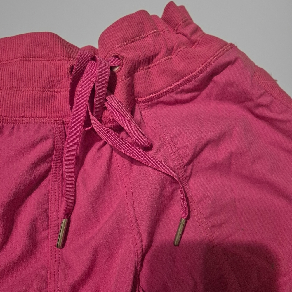 Lululemon Dance Studio Mid-Rise Pant Sonic Pink Sz 6 - Picture 7 of 7